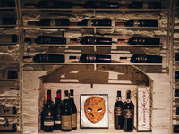 Wine Cork Art,  Cork Style ,Wine Art ,Cork Bags ,Cork Style , Wine Cor